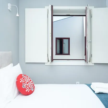 Xl Apartment
