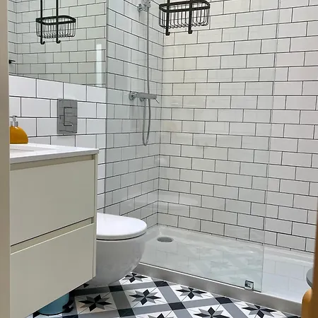 Xl Apartment